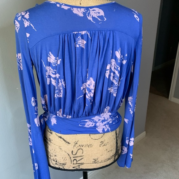 Free People Flowy Top - Picture 2 of 5